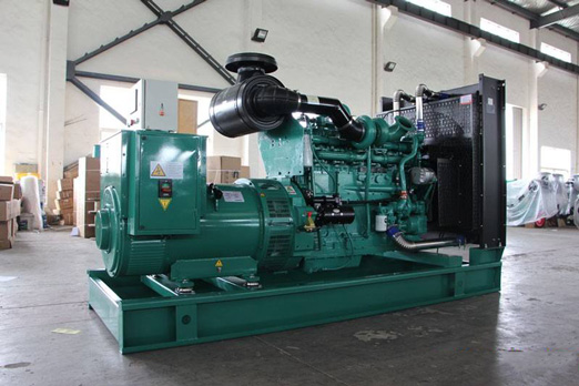 永川320kw康明斯柴油发电车出租_COPY_COPY